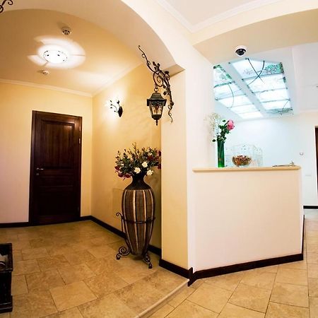 Villa Oselya Kyiv Exterior photo